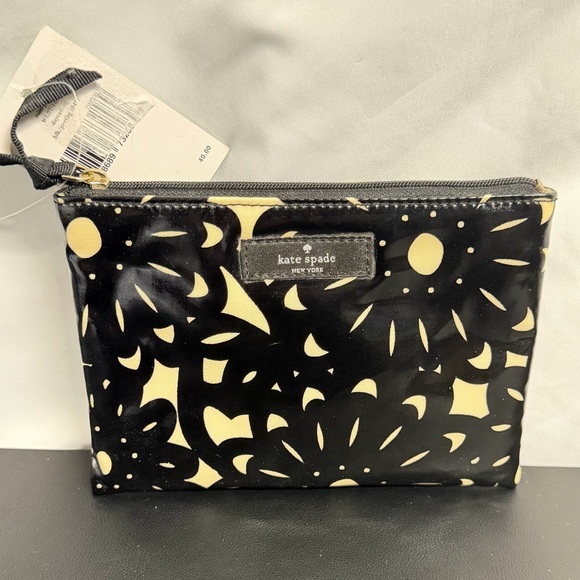 Kate Spade Daycation Mini Pouch – NWT in Cream and Black - Picture 2 of 6